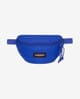 Riñonera Eastpak Springer 2L azul eléctrico