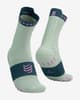Calcetines Compressport Pro Racing v4.0 Trail verde claro azul oscuro