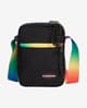 Eastpak The One 2,5L skuldertaske sort flerfarvet