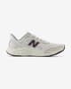 Zapatillas New Balance Fresh Foam Arishi v4 blanco beige negro