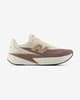 Zapatillas New Balance FuelCell Rebel v5 beige violeta
