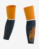 Manguitos Compressport ArmForce Ultralight cinzento escuro laranja
