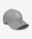 Gorra New Era New York Yankees Essential 9FORTY gris blanco