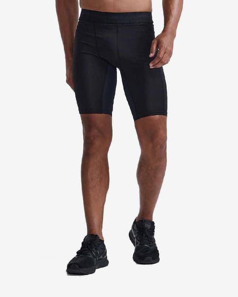 legginsy krótkie 2XU warstwa bazowa czarny matowy