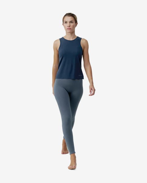 Camiseta Born Living Yoga Race sin mangas azul marino mujer