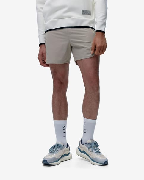 Pantalón corto Born Living Yoga Malaui beige