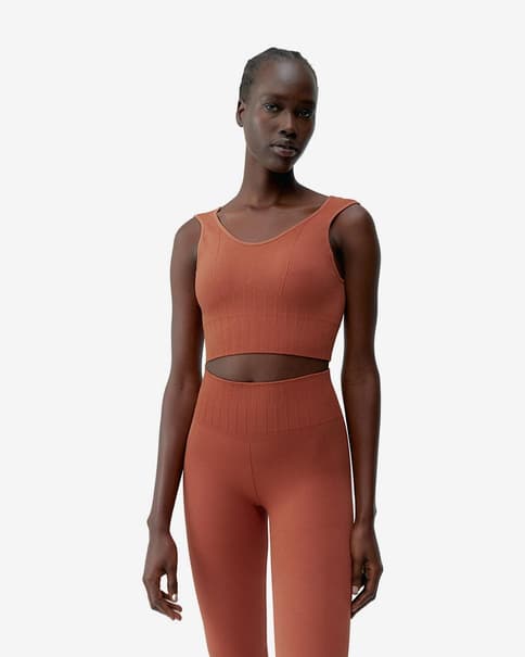 Top Born Living Yoga Annapurna naranja bronce