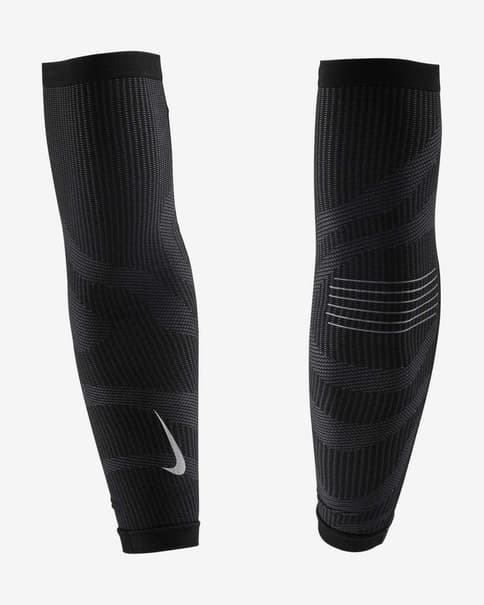 Manguitos Nike Zoned Arm negro puro