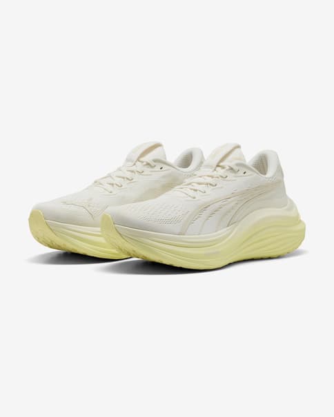 Zapatillas Puma MagMax NITRO beige claro amarillo