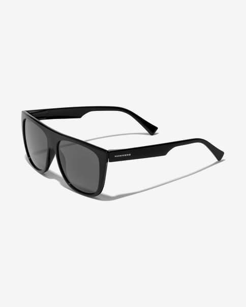 Gafas Hawkers Runway negro con lentes espejadas negro claro