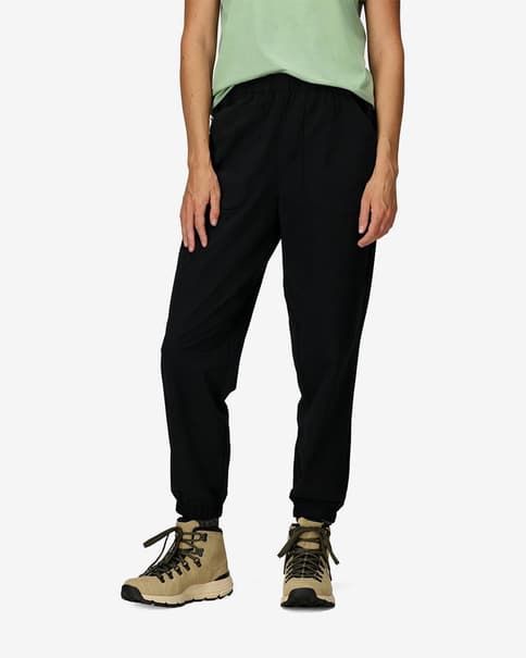 Pantalón largo Marmot AirExchange SolarShield Jogger negro mujer