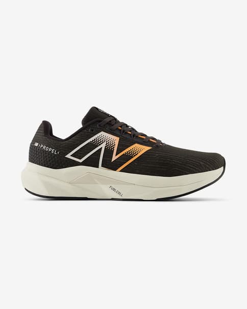 Zapatillas New Balance FuelCell Propel v5 negro naranja
