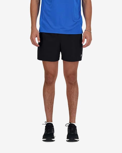 Pantaloni corti New Balance Sport Essentials 5 Inch nero intenso