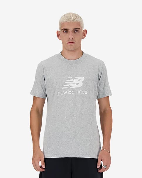 Tシャツ・カットソー New Balance UNI Heritage Back Graphic ShortSleeve Tee5FT1400 New Balance Men's NB Athletics Seamless T-Shirt in Black New