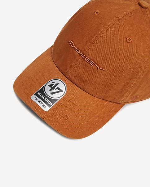 Gorra Oakley 47 Soho Dad marrón