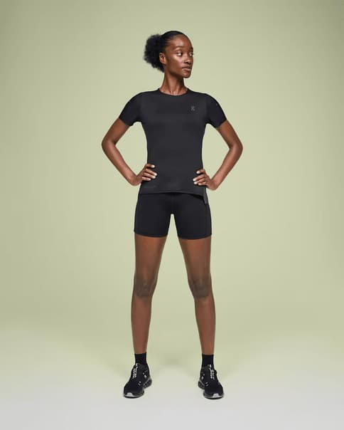 Camiseta On Performance manga corta negro asfalto mujer