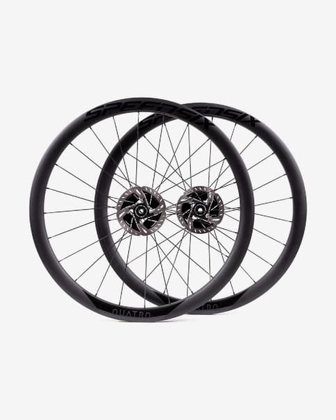 Par de ruedas Speedsix Quatro 40