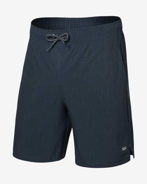 Pantalon court SAXX Multi Sport 2N1 bleu marine.