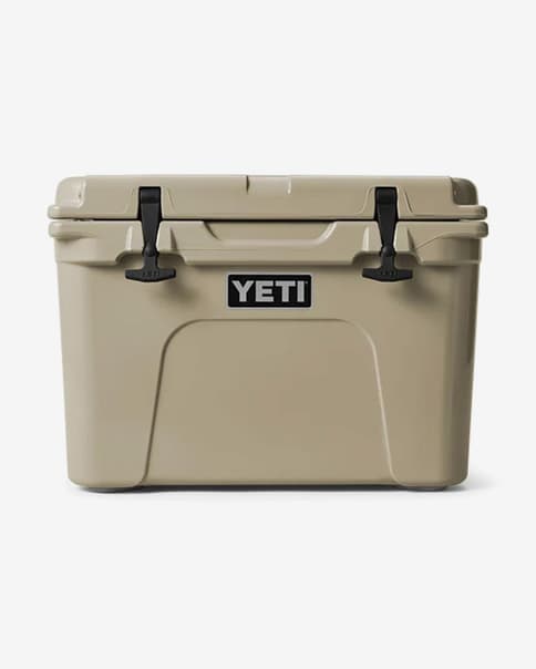 Nevera portátil YETI Tundra 35L beige