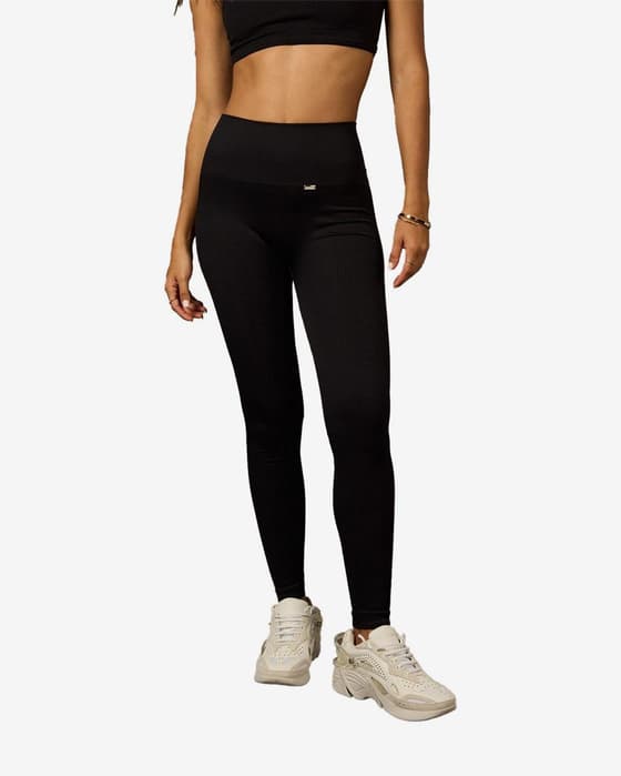 Malla larga Believe Athletics Beyond negro oscuro mujer