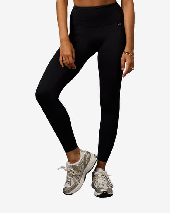 Malla larga Believe Athletics Radiant negro profundo mujer