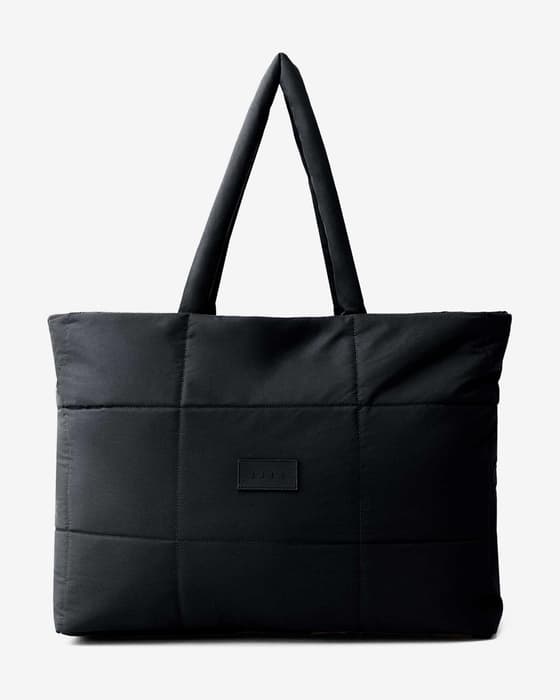 Bolsa Born Living Yoga Edna 28L negro mate