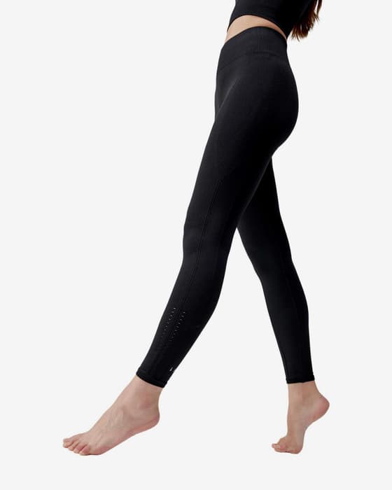 Malla larga Born Living Yoga India negro puro mujer
