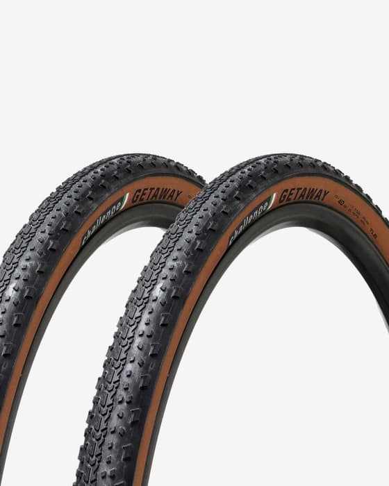 Pack cubierta Challenge Getaway 700x42 Tubeless Ready negro beige (2 unidades)