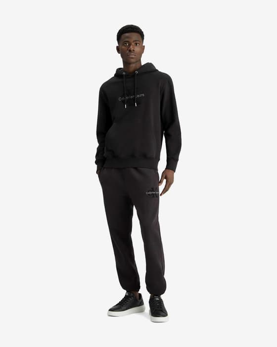Sudadera con capucha Calvin Klein Jeans Chenille Monologo Crew negro puro