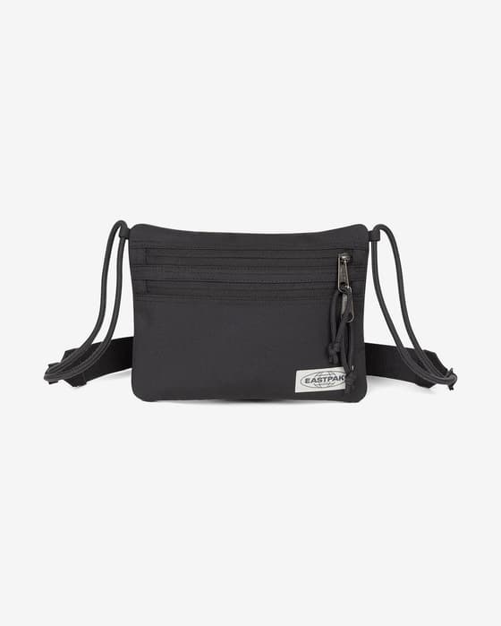 Bandolera Eastpak Crostin Washed negro puro