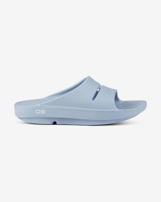 Chanclas OOFOS Recovery OOAHH azul claro