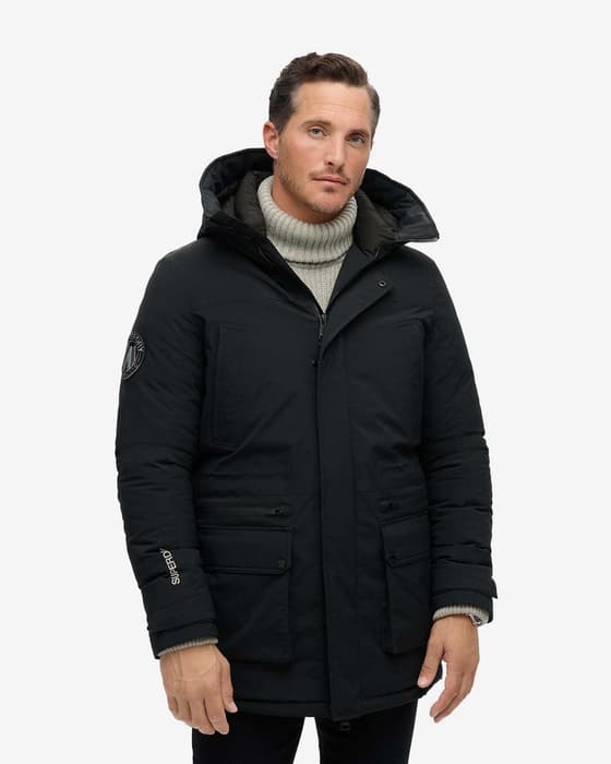 Chaqueta con capucha Superdry City Padded Parka negro puro