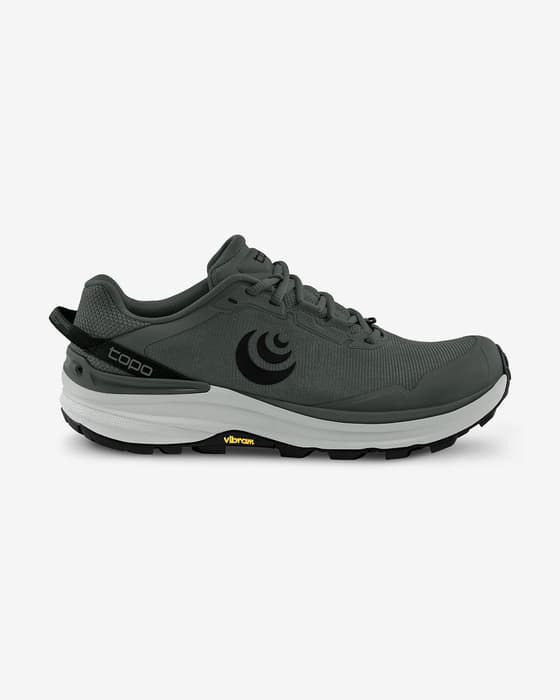 Zapatillas Topo Athletic Traverse gris oscuro negro