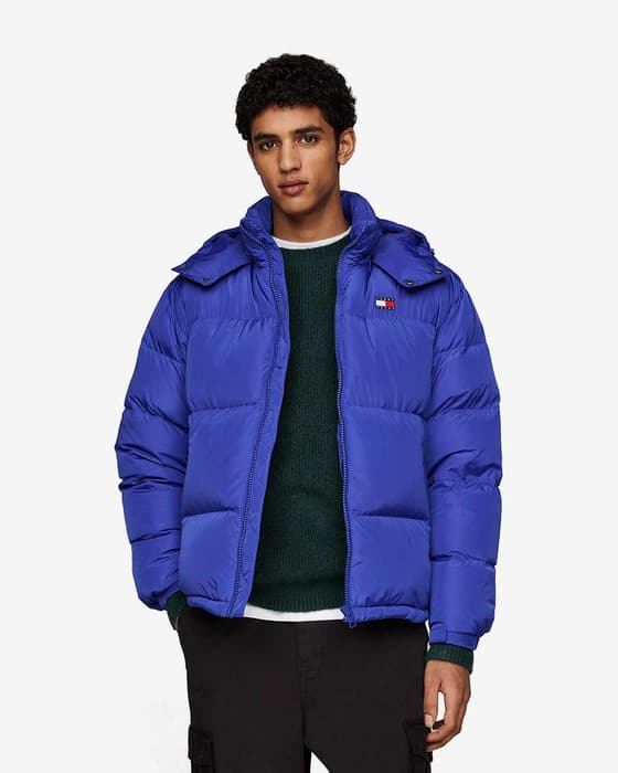 Chaqueta con capucha Tommy Jeans Alaska Puffer azul intenso