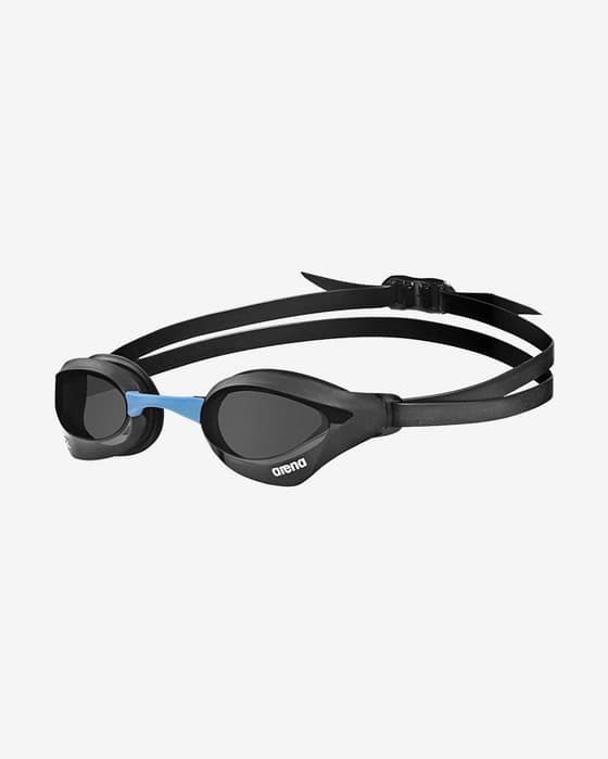 Gafas de natación Arena Cobra Core azul negro con lentes ahumadas