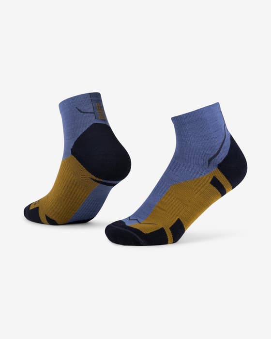 Calcetines Buff Lightweight Merino Wool Quarter violeta marrón