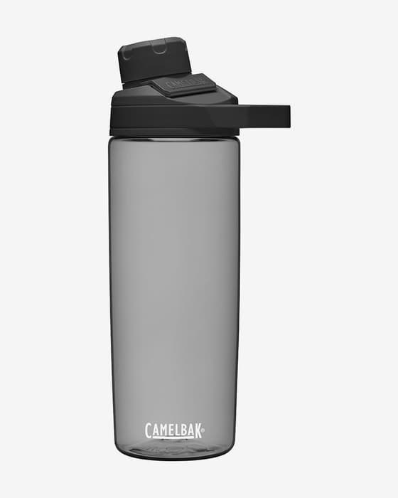 Bidón Camelbak Chute Mag 600 ml gris translúcido
