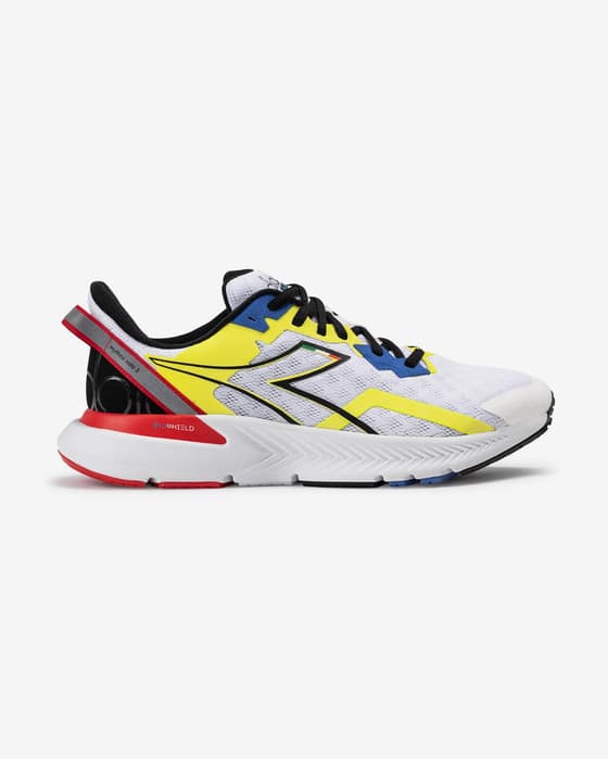 Zapatillas Diadora Mythos Blushield Volo 3 blanco amarillo negro