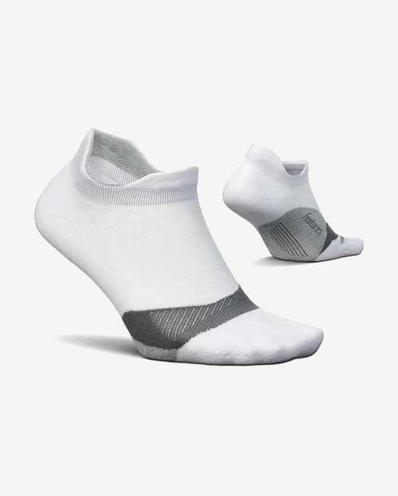 Calcetines Feetures Elite Light Cushion No Show Tab blanco