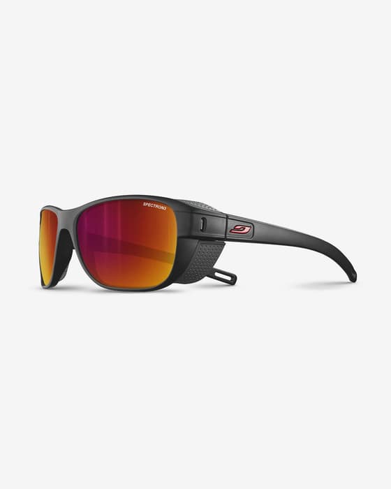 Julbo Camino M Brille mattschwarz mit roten verspiegelten Spectron 3 Gläsern