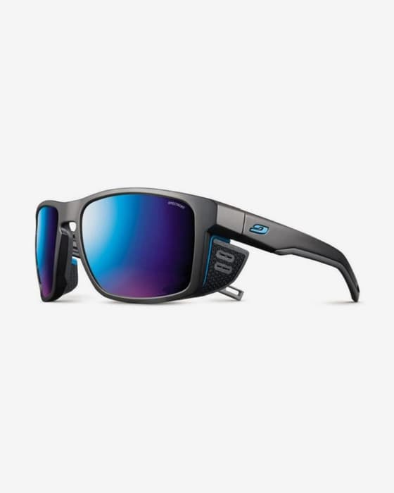 Occhiali Julbo Shield nero blu con lenti Spectron 3 blu