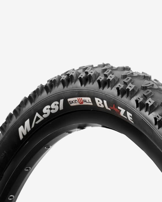 Cubierta Massi Blaze 26x2.00 negro