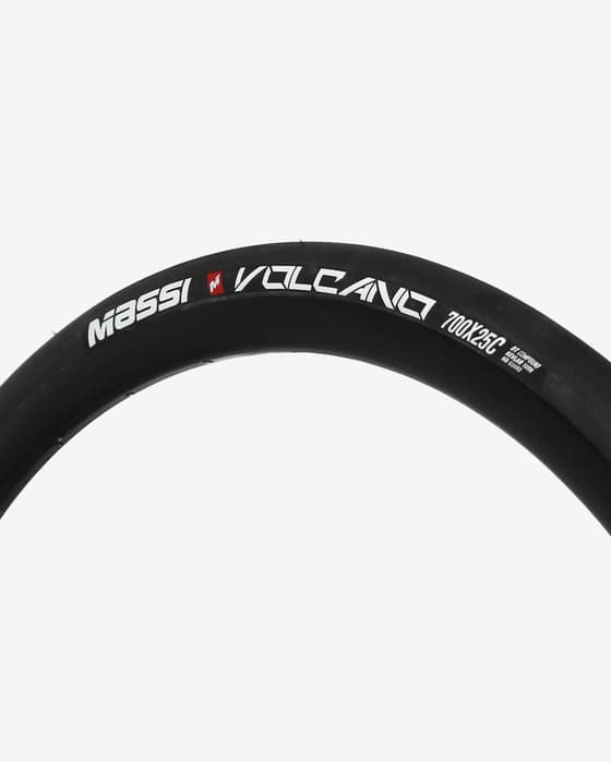 Cubierta Massi Volcano Performance negro