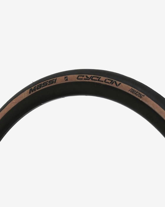Cubierta Massi Cyclon Elite Classic negro