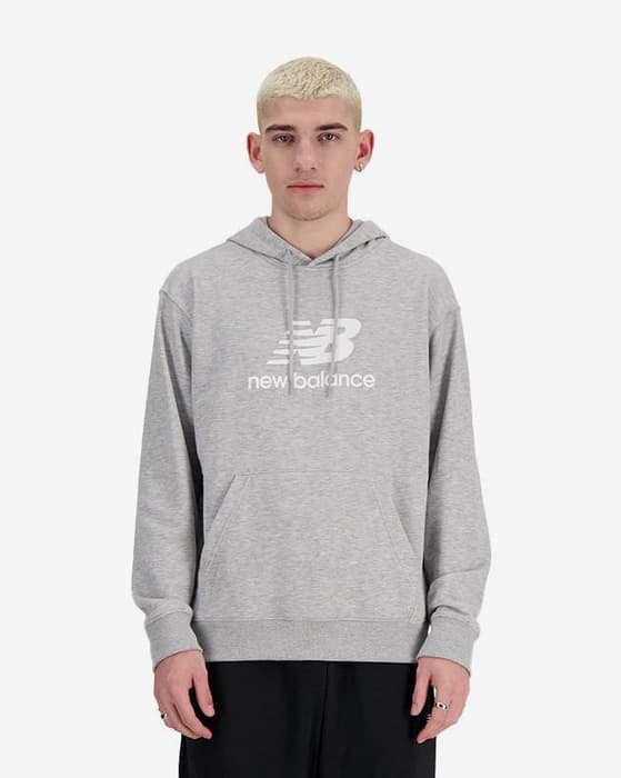 Sudadera con capucha New Balance Sport Essentials Logo Crew gris blanco