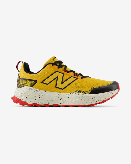 Zapatillas New Balance Fresh Foam Garoé naranja intenso negro