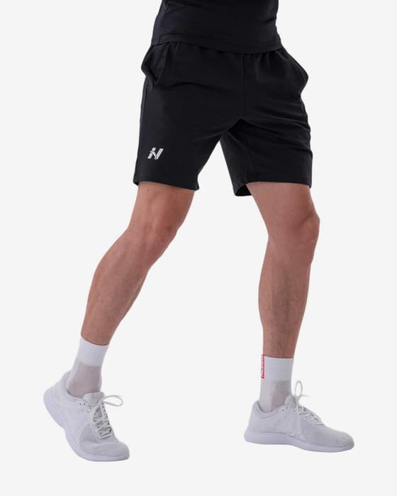 Pantalón corto Nebbia Relaxed Fit negro