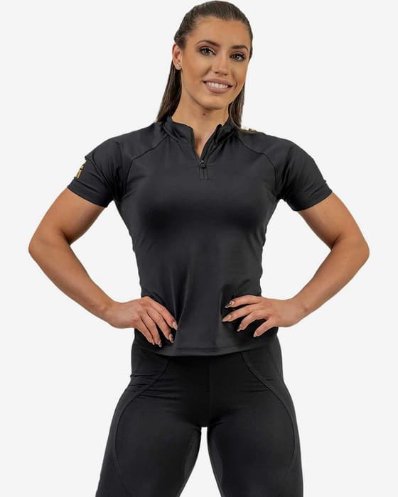 Camiseta Nebbia Compression Half Zip manga corta negro dorado mujer