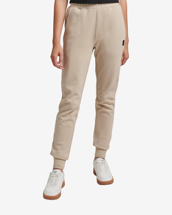 Pantalón largo Superdry Code Tech Jogger beige mujer