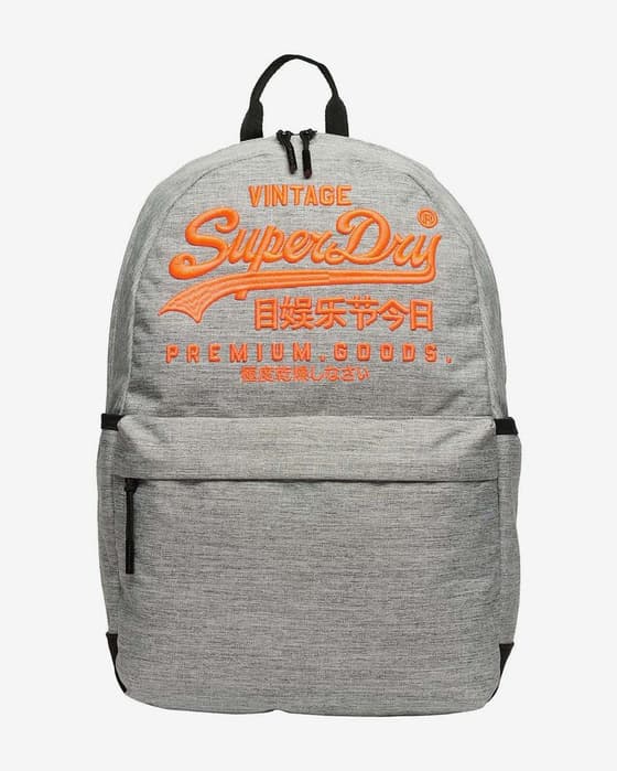 Mochila Superdry Heritage Montana 18L gris claro naranja